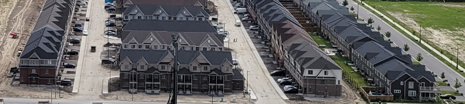 City of Oshawa homes under construction