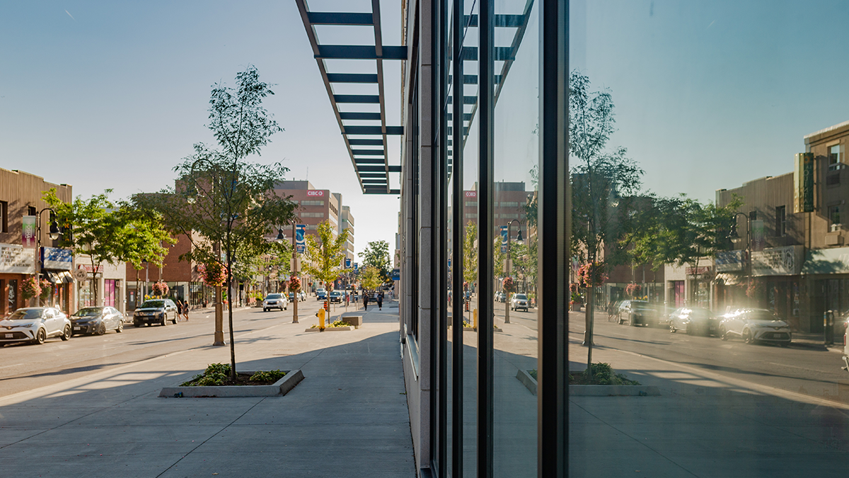 An image of King Street west in downtown Oshawa