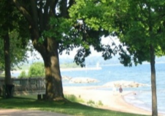 Lakeview Park facing east towards beach