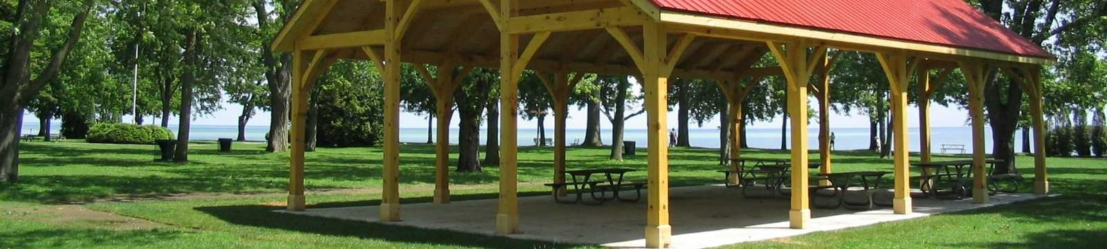 Picnic shelter at Lakeview Park