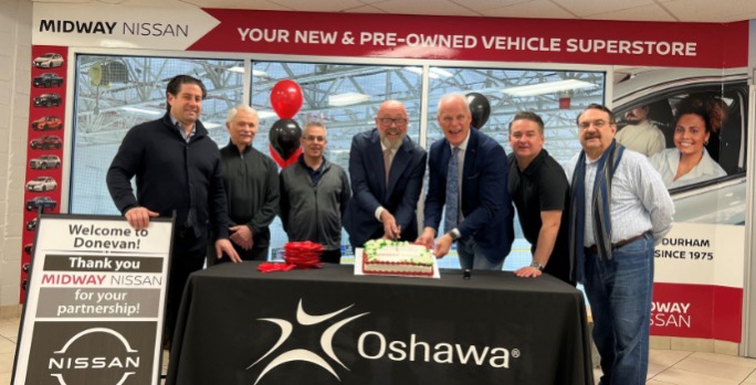 Midway Nissan ribbon cutting