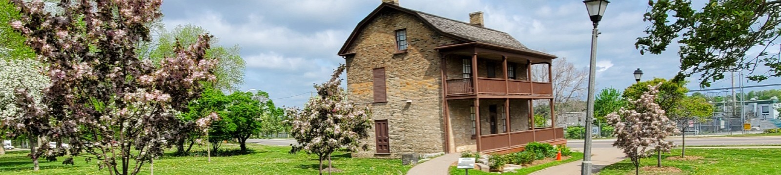 View of Robinson House at Lakeview Park