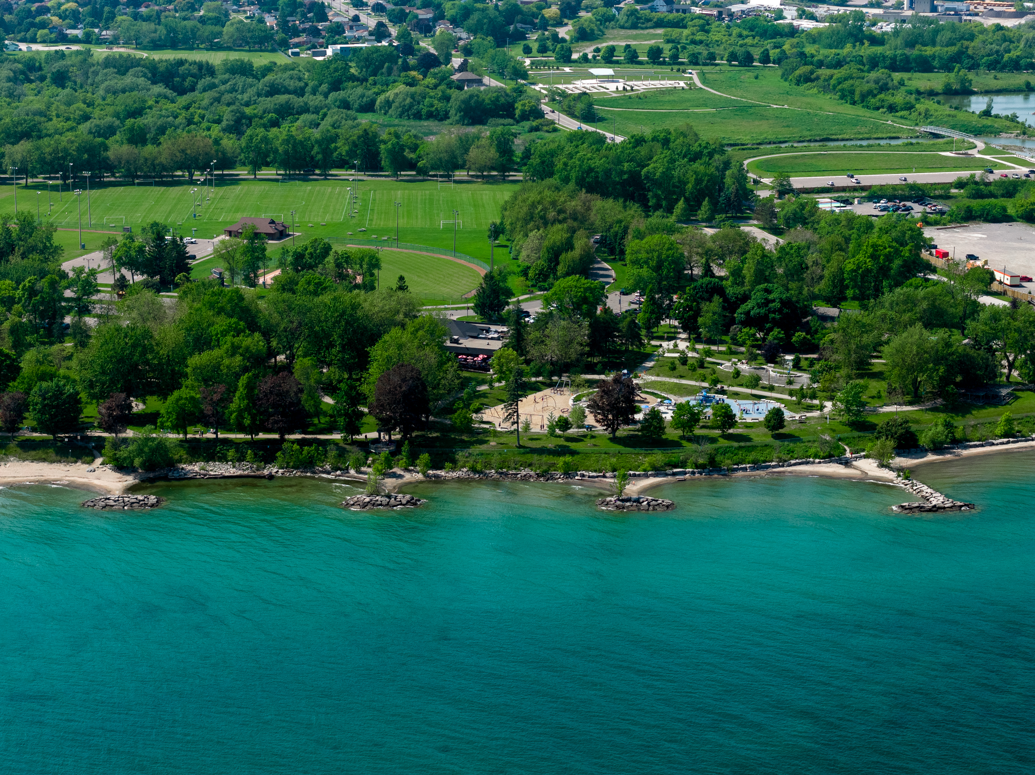 aerial of Lakeview Park
