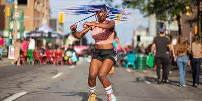 Convergence dancer on street