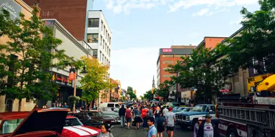 Kars on King view of crowd