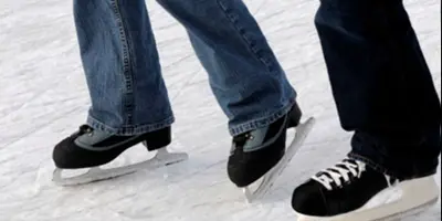 Skates of two people on ice