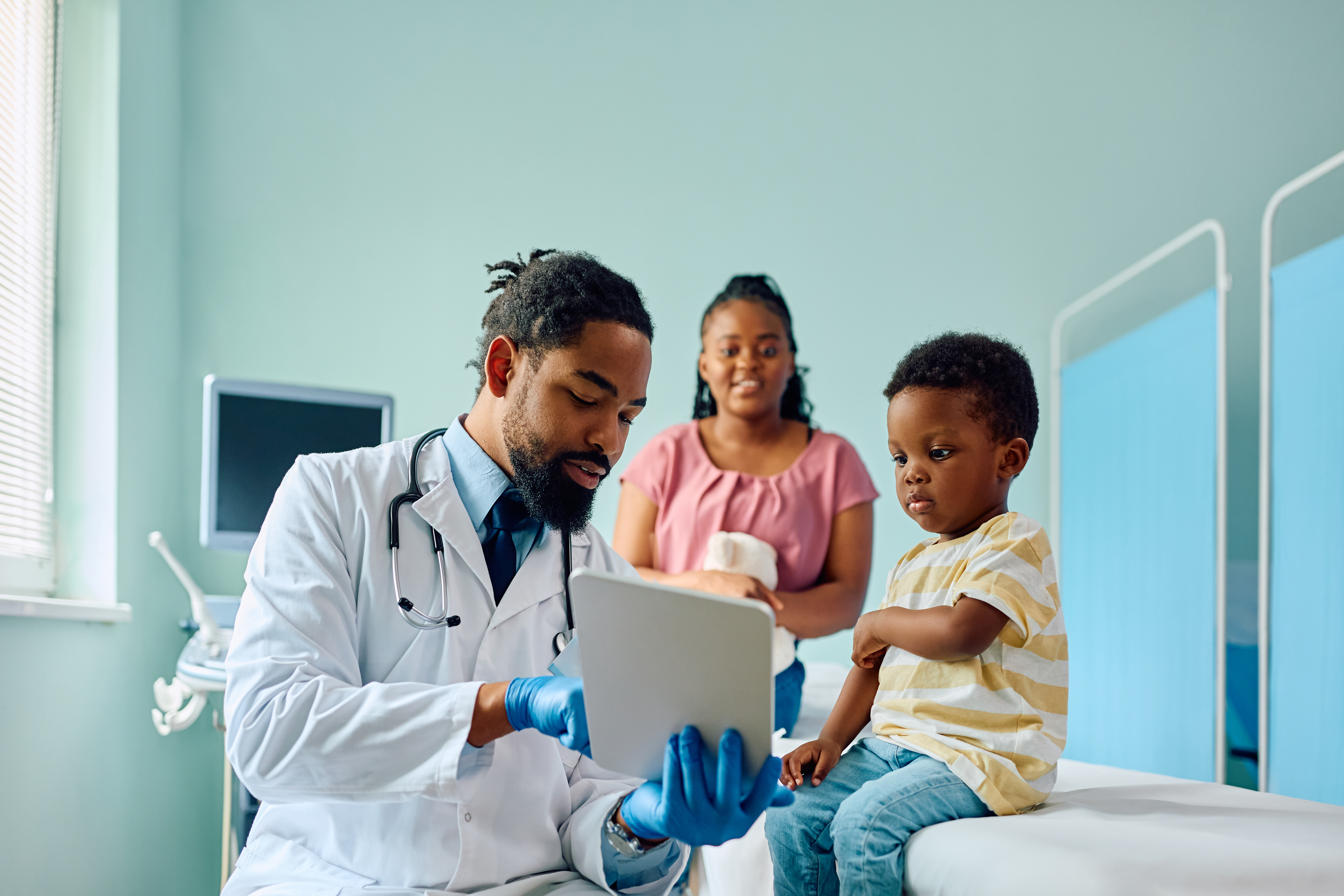 Doctor with patients