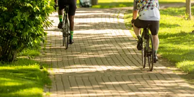 two cyclists on an Oshawa trail