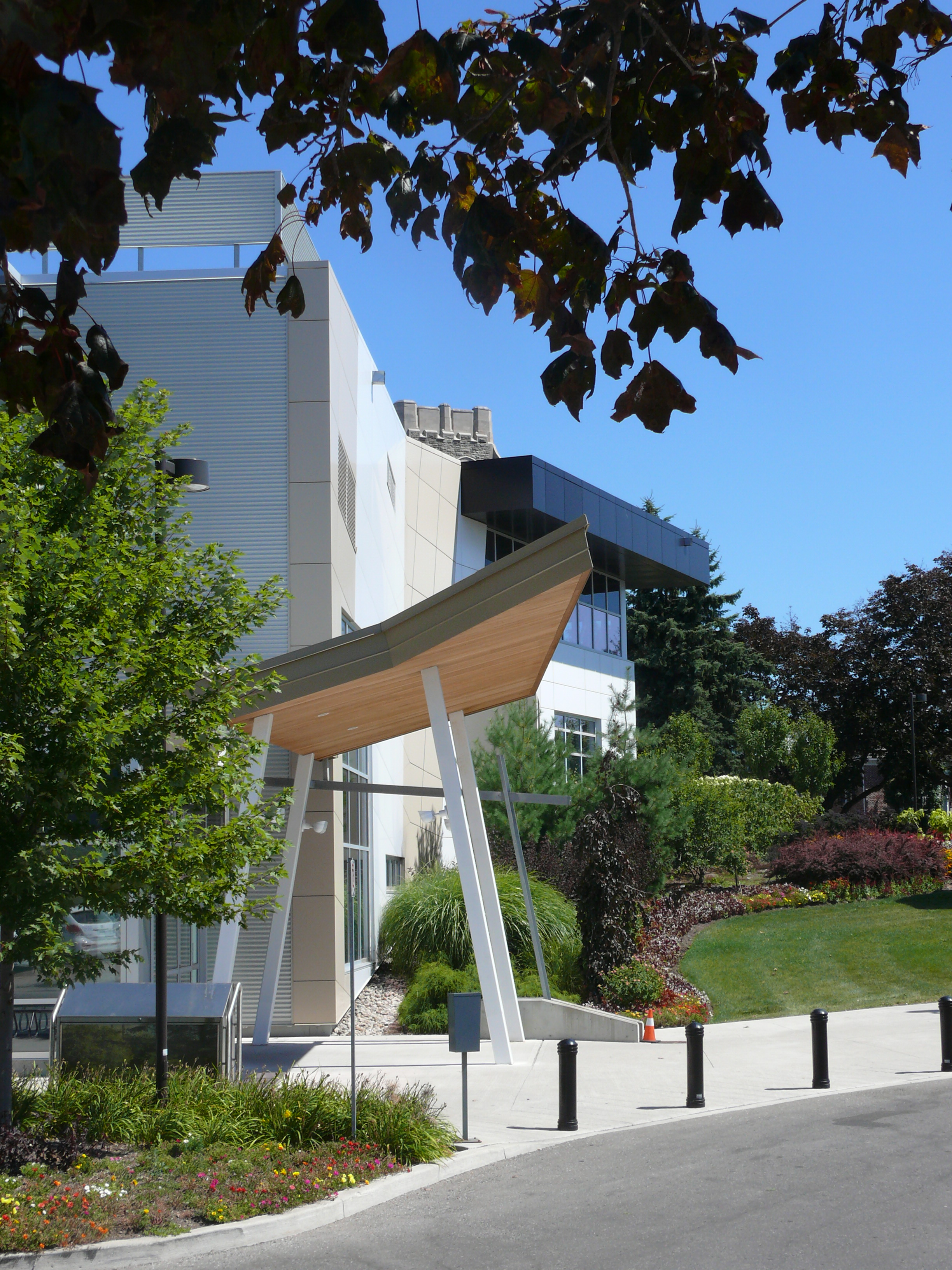 Oshawa City Hall main entrance