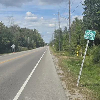 Rural paved shoulder